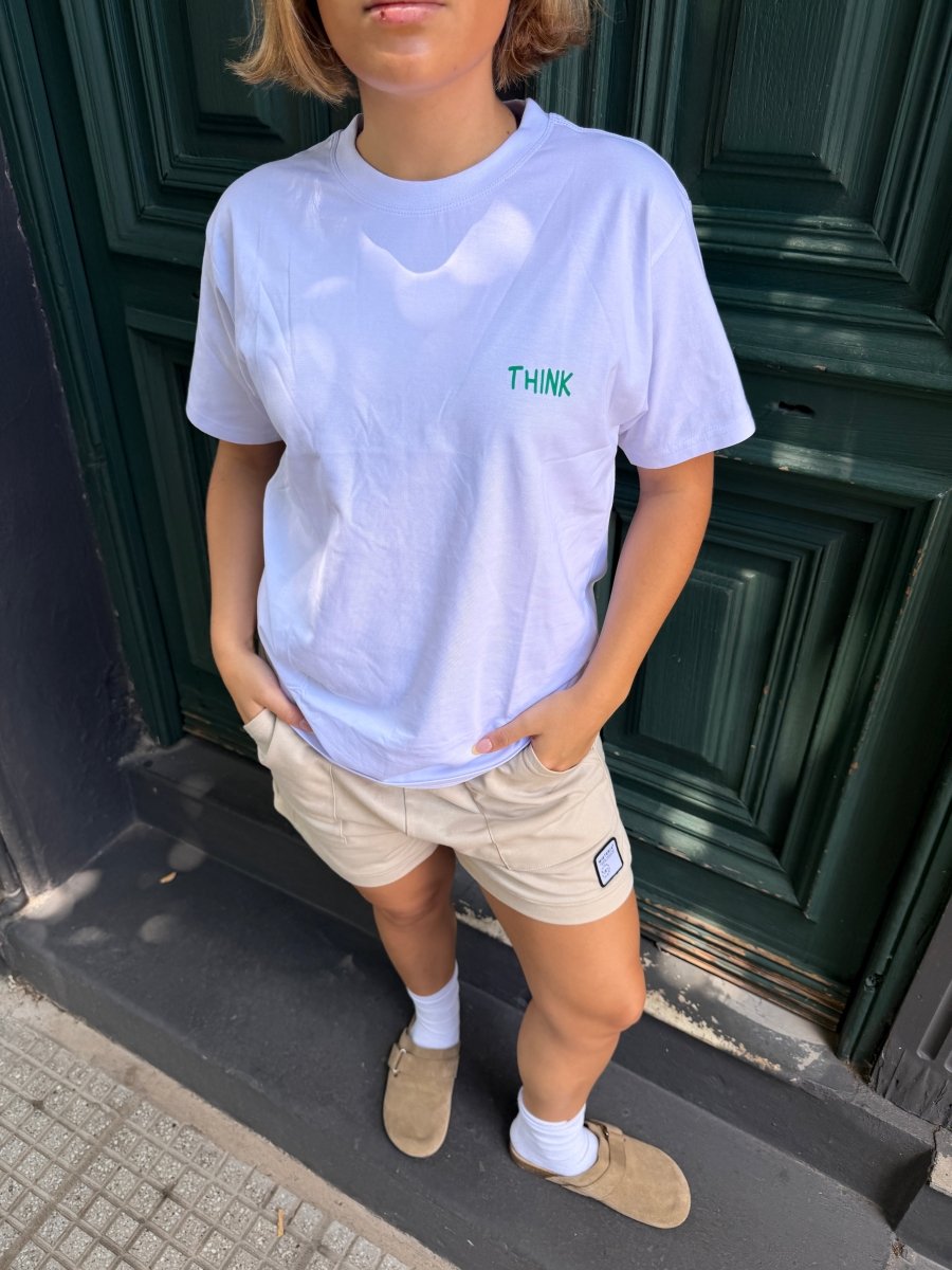 Polera Think Positive - Boxyfit - Wisteria Chile - Polera Think Positive - Boxyfit
