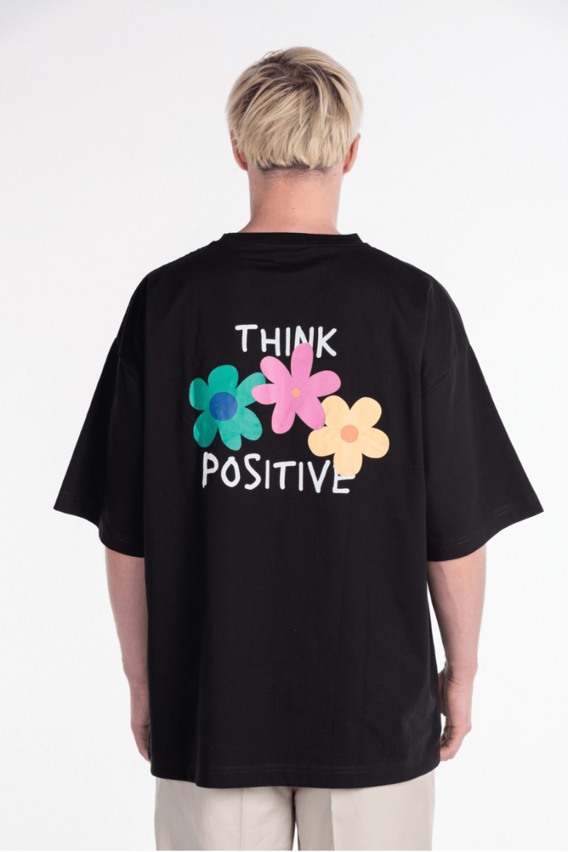 Polera Think Positive - Boxyfit - Wisteria Chile - Polera Think Positive - Boxyfit