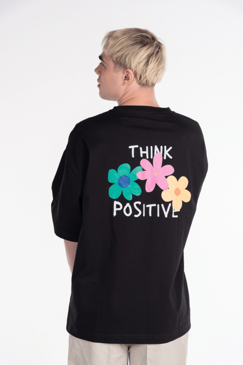 Polera Think Positive - Boxyfit - Wisteria Chile - Polera Think Positive - Boxyfit