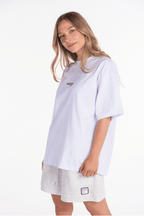 Polera Wisteria Club - Boxyfit - Wisteria Chile - Polera Wisteria Club - Boxyfit